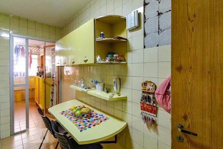 Apartamento à venda com 78m², 3 quartos e 2 vagasCozinha