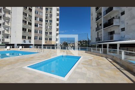 Apartamento à venda com 124m², 3 quartos e 1 vaga Apartamento à venda com 124m², 3 quartos e 1 vagaÁrea comum - Piscina