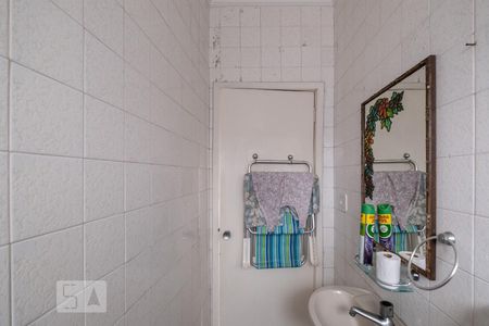 Casa à venda com 210m², 3 quartos e 2 vagasBanheiro de serviço