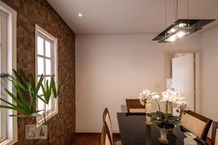 Casa à venda com 210m², 3 quartos e 2 vagasSala de jantar