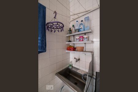 Casa à venda com 210m², 3 quartos e 2 vagasÁrea de serviço