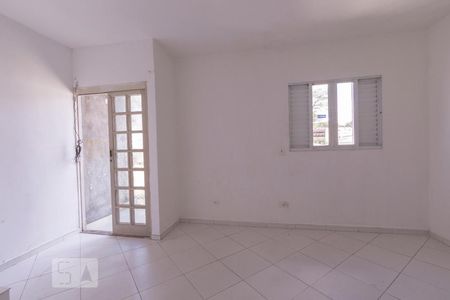 a suíte de casa para alugar com 2 quartos, 93m² em Jardim Maringá, São Paulo