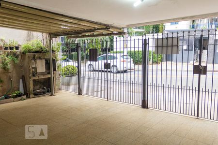 Casa à venda com 190m², 3 quartos e 2 vagas Casa à venda com 190m², 3 quartos e 2 vagasGaragem