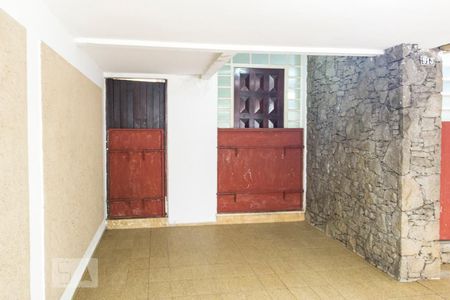 Casa à venda com 190m², 3 quartos e 2 vagas Casa à venda com 190m², 3 quartos e 2 vagasGaragem