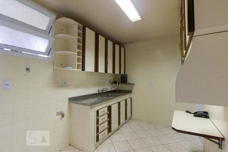 Apartamento à venda com 108m², 3 quartos e 1 vaga Apartamento à venda com 108m², 3 quartos e 1 vagaCozinha