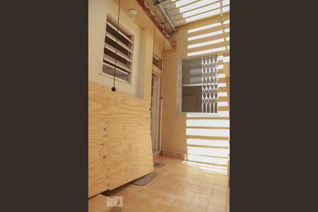 Casa de condomínio à venda com 198m², 4 quartos e sem vaga Casa de condomínio à venda com 198m², 4 quartos e sem vagaÁrea de Serviço 1