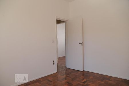 Casa de condomínio à venda com 198m², 4 quartos e sem vaga Casa de condomínio à venda com 198m², 4 quartos e sem vagaQuarto 3