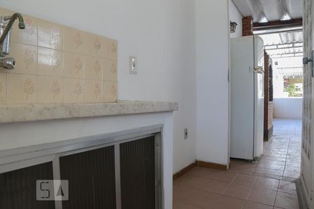 Casa de condomínio à venda com 198m², 4 quartos e sem vaga Casa de condomínio à venda com 198m², 4 quartos e sem vagaCozinha da Área Externa