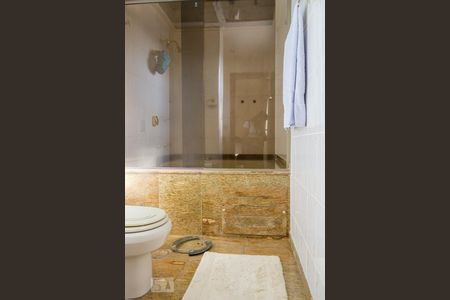 Apartamento à venda com 147m², 3 quartos e 2 vagas Apartamento à venda com 147m², 3 quartos e 2 vagasBanheiro do Quarto 1