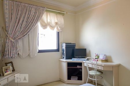 Apartamento à venda com 147m², 3 quartos e 2 vagas Apartamento à venda com 147m², 3 quartos e 2 vagasQuarto 4