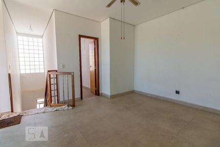 Apartamento à venda com 150m², 3 quartos e 1 vaga Apartamento à venda com 150m², 3 quartos e 1 vagaCobertura - Sala 2