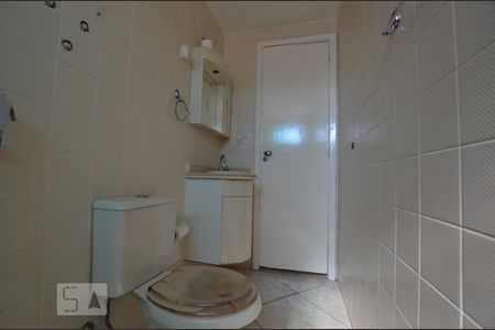 Apartamento à venda com 78m², 2 quartos e 1 vagaBanheiro Social