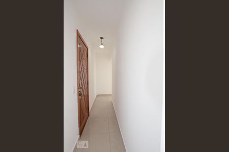 Apartamento à venda com 78m², 2 quartos e 1 vagaCorredor