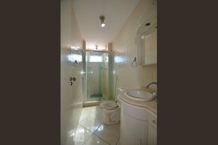 Apartamento à venda com 78m², 2 quartos e 1 vagaBanheiro Social