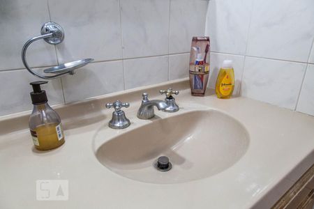 Casa à venda com 220m², 3 quartos e 6 vagasBanheiro