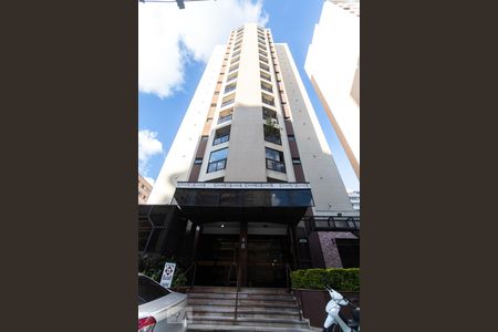 Studio à venda com 32m², 1 quarto e 1 vaga Studio à venda com 32m², 1 quarto e 1 vagaFachada
