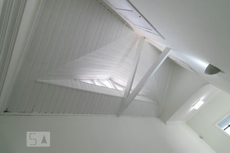 Casa para alugar com 360m², 3 quartos e 6 vagasTeto do Piso Superior