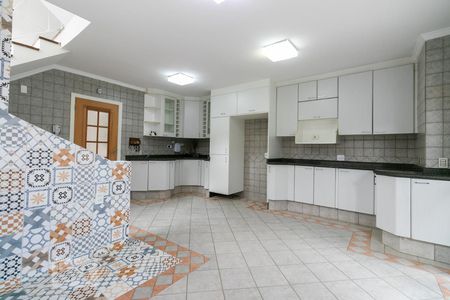 Casa para alugar com 360m², 3 quartos e 6 vagasCozinha