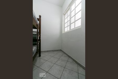 Casa para alugar com 360m², 3 quartos e 6 vagasÁrea de Serviço - Quarto 4