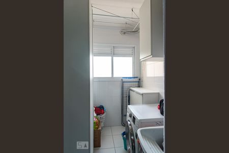 Apartamento à venda com 84m², 3 quartos e 1 vagaÁrea de serviço
