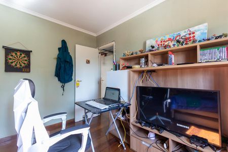 Apartamento à venda com 120m², 2 quartos e 2 vagas Apartamento à venda com 120m², 2 quartos e 2 vagasQuarto