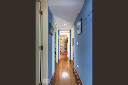 Apartamento à venda com 120m², 2 quartos e 2 vagas Apartamento à venda com 120m², 2 quartos e 2 vagasCorredor