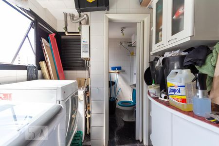 Apartamento à venda com 120m², 2 quartos e 2 vagas Apartamento à venda com 120m², 2 quartos e 2 vagasÁrea de serviço