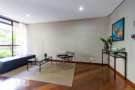 Apartamento à venda com 120m², 2 quartos e 2 vagas Apartamento à venda com 120m², 2 quartos e 2 vagasHall social