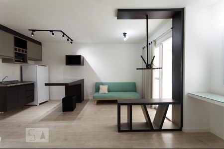 Sala de apartamento para alugar com 1 quarto, 34m² em República, São Paulo