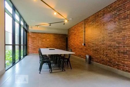 Studio para alugar com 21m², 1 quarto e sem vaga Studio para alugar com 21m², 1 quarto e sem vagaSala de Reunioes