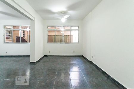 Sala de kitnet/studio para alugar com 1 quarto, 41m² em República, São Paulo