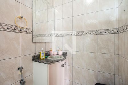 Casa à venda com 203m², 3 quartos e 5 vagasBanheiro Suíte 3