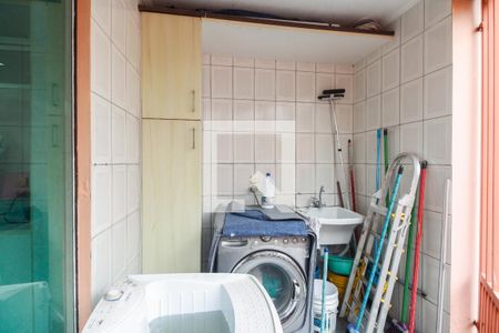 Casa à venda com 203m², 3 quartos e 5 vagasÁrea de Serviço 