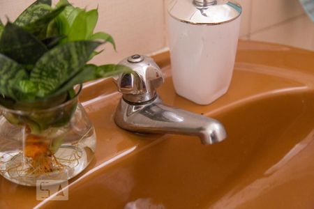 Casa à venda com 170m², 3 quartos e 2 vagas Casa à venda com 170m², 3 quartos e 2 vagasBanheiro 3