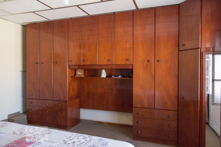 Casa à venda com 170m², 3 quartos e 2 vagas Casa à venda com 170m², 3 quartos e 2 vagasquarto 3