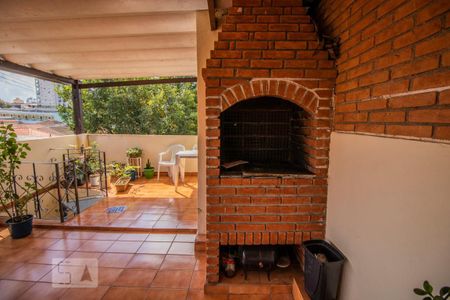 Casa à venda com 120m², 4 quartos e 1 vaga Casa à venda com 120m², 4 quartos e 1 vagaChurrasqueira