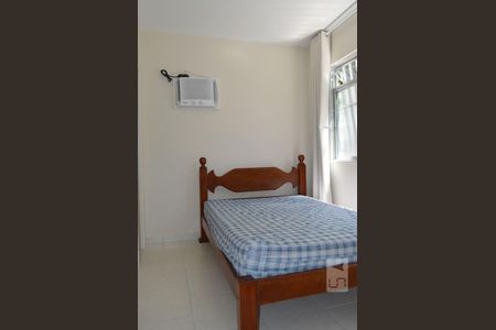 Quarto Suíte de apartamento para alugar com 1 quarto, 46m² em São Domingos, Niterói