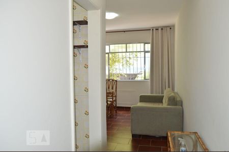 Sala de apartamento para alugar com 1 quarto, 46m² em São Domingos, Niterói