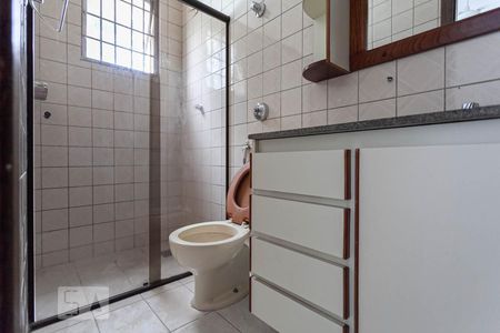 Apartamento à venda com 85m², 3 quartos e 2 vagasBanheiro da Suíte