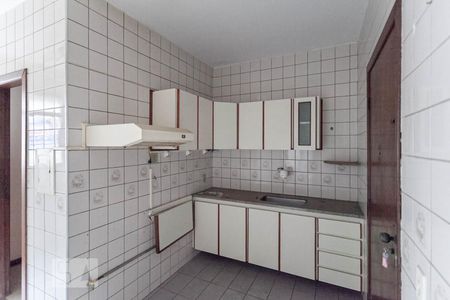 Apartamento à venda com 85m², 3 quartos e 2 vagasCozinha
