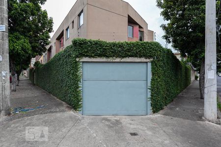 Apartamento à venda com 85m², 3 quartos e 2 vagasFachada