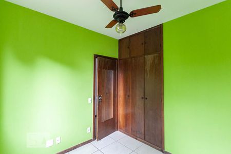 Apartamento à venda com 85m², 3 quartos e 2 vagasQuarto 2
