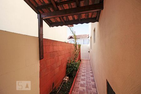 Casa de condomínio para alugar com 110m², 3 quartos e 2 vagasCorredor Lateral