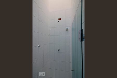 Casa de condomínio para alugar com 110m², 3 quartos e 2 vagasBanheiro da Suíte