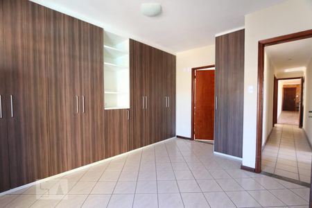 Apartamento à venda com 178m², 4 quartos e 2 vagasquarto suite 3