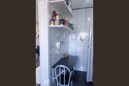 Apartamento à venda com 48m², 2 quartos e 1 vagaCozinha