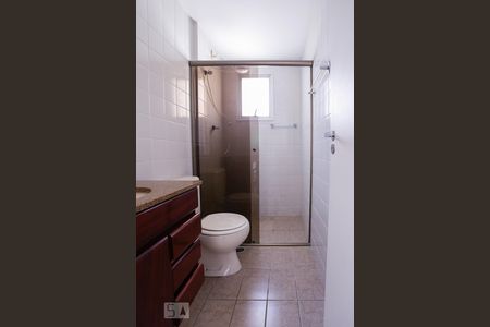 Apartamento à venda com 35m², 1 quarto e 1 vaga Apartamento à venda com 35m², 1 quarto e 1 vagaBanheiro