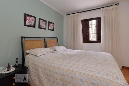 Casa à venda com 230m², 4 quartos e 3 vagas Casa à venda com 230m², 4 quartos e 3 vagasSuíte 1