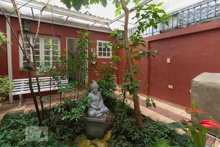 Casa à venda com 120m², 3 quartos e 2 vagas Casa à venda com 120m², 3 quartos e 2 vagasÁrea Externa