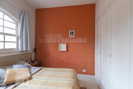 Casa à venda com 120m², 3 quartos e 2 vagas